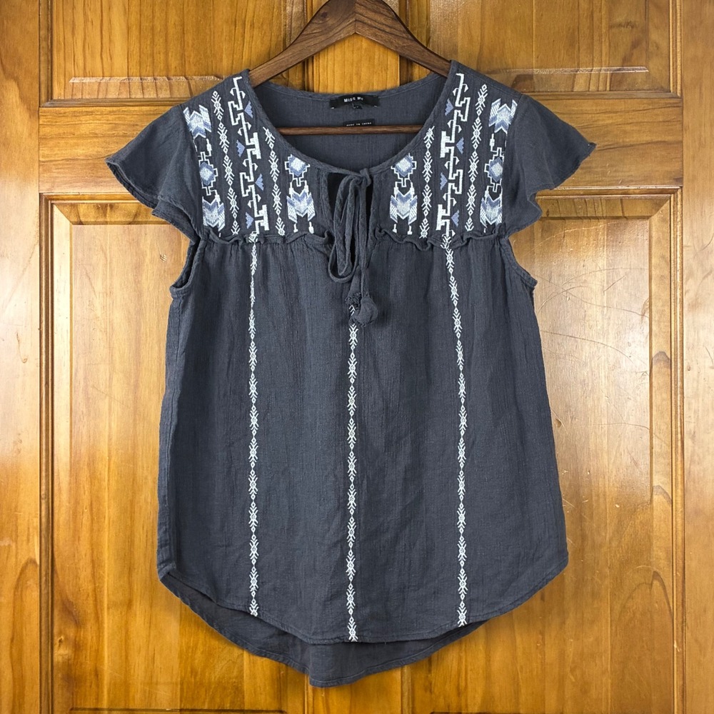 Miss Me Gray Embroidered Boho Linen Blend Flutter Sleeve Top S Tassel Peasant